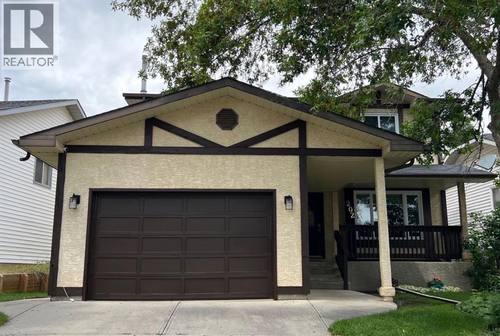 202 Shawinigan Way SW, Calgary, Alberta