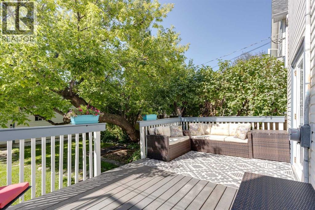 Single Family House for Sale in   Avenue NE Tuxedo Park Calgary 