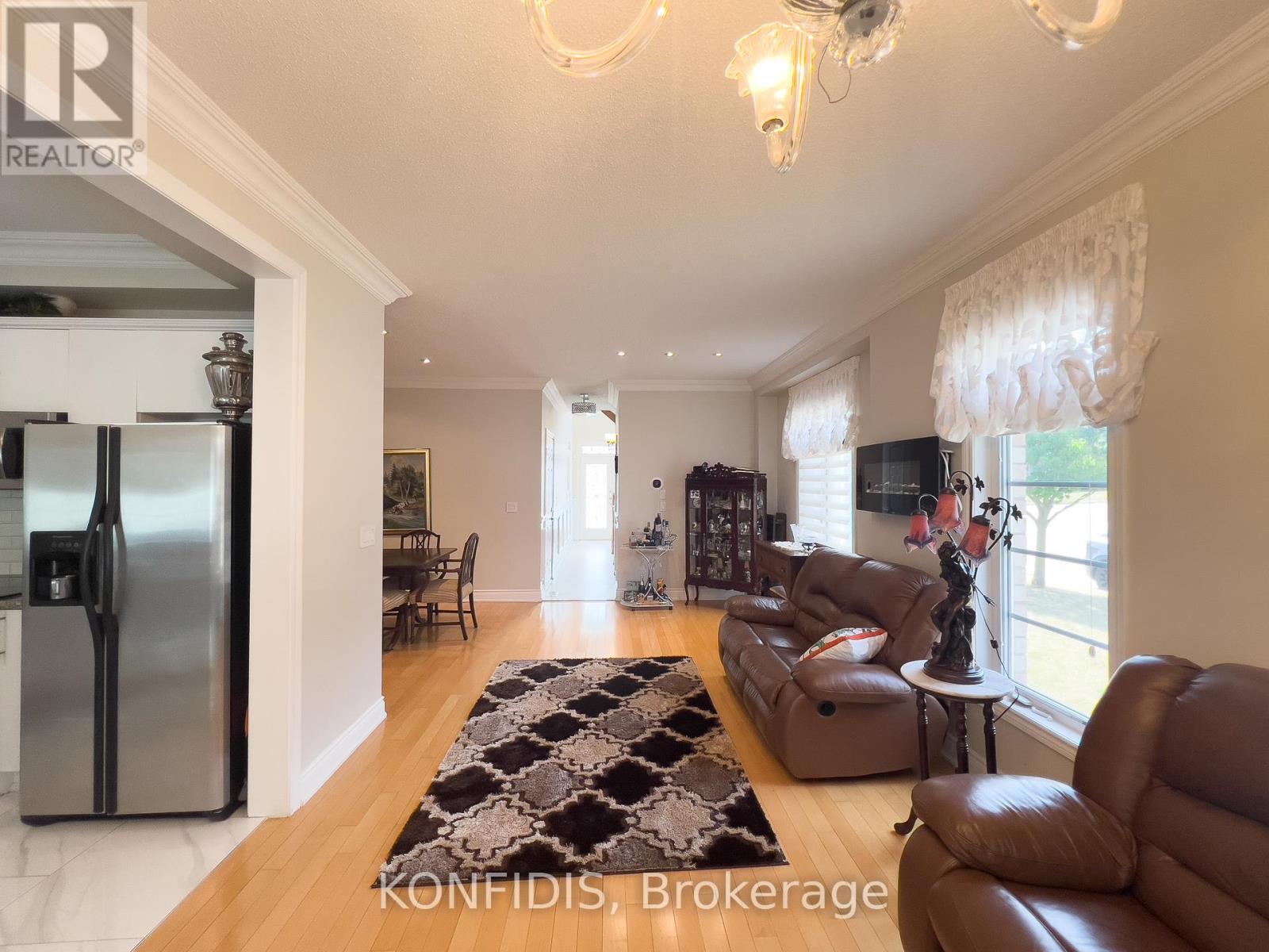Single Family House for Sale in  MINTWOOD ROAD Vaughan (Patterson) 
