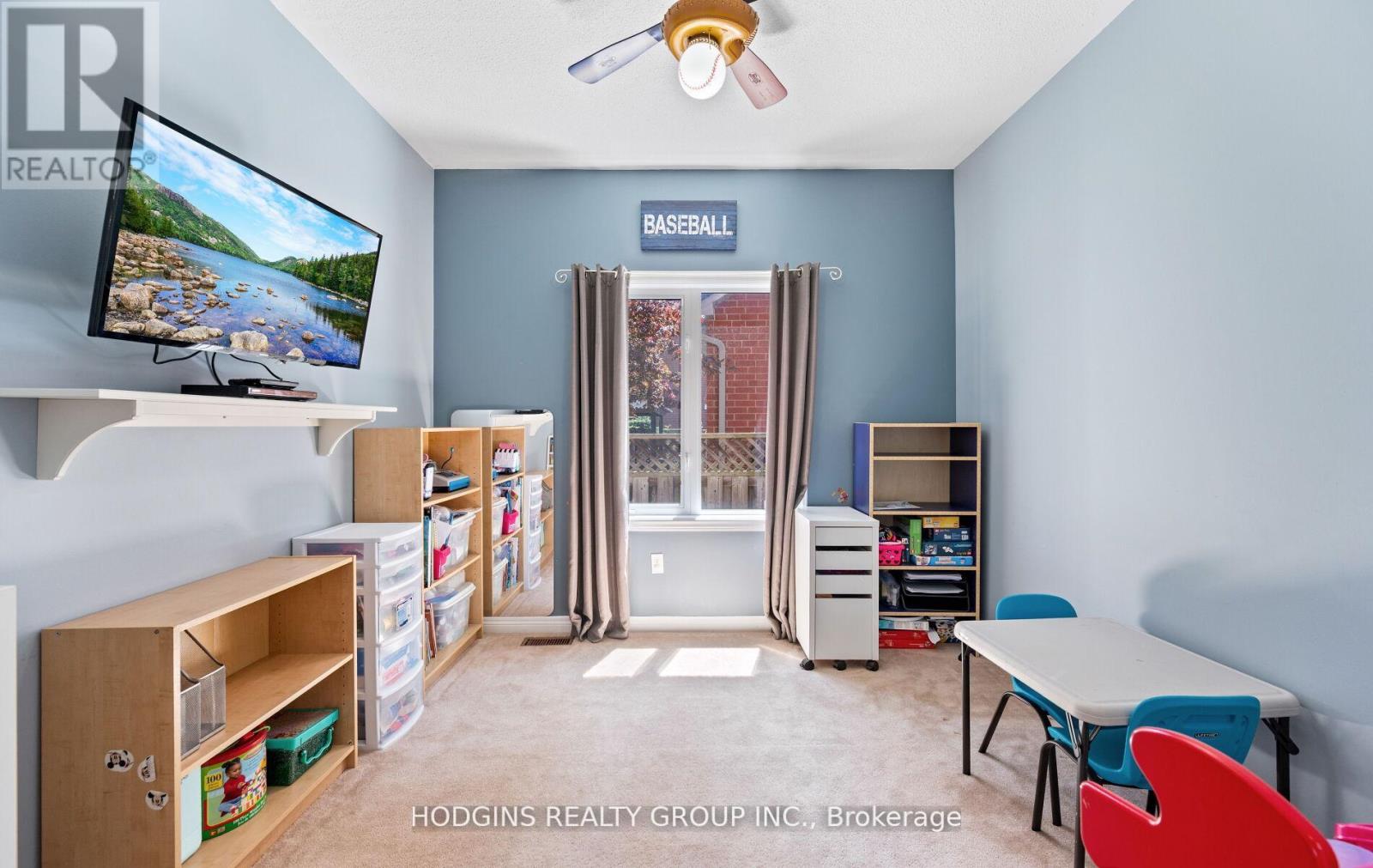 Photo 11 of 1376 Avon Drive, Mississauga ON
