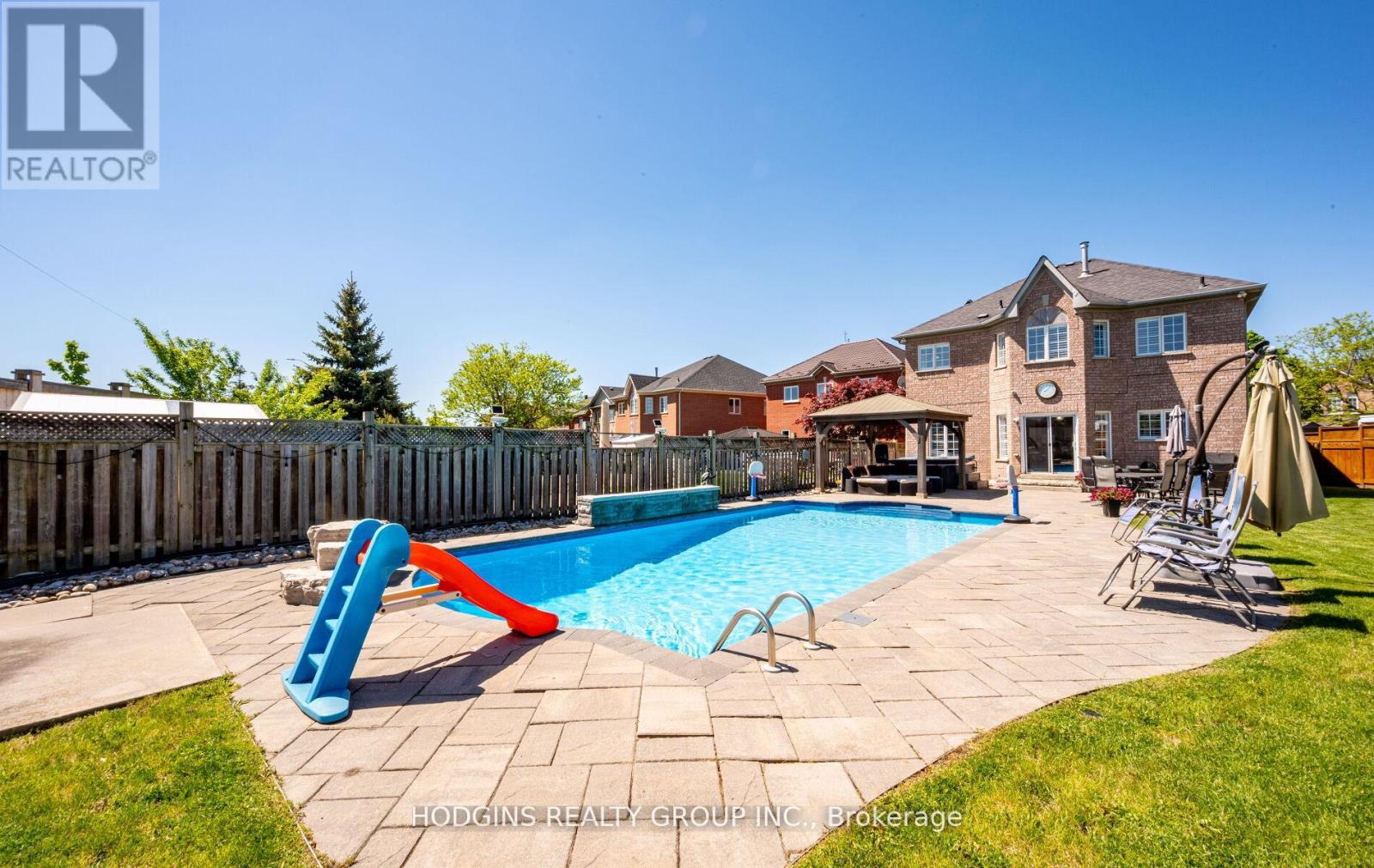 Photo 42 of 1376 Avon Drive, Mississauga ON