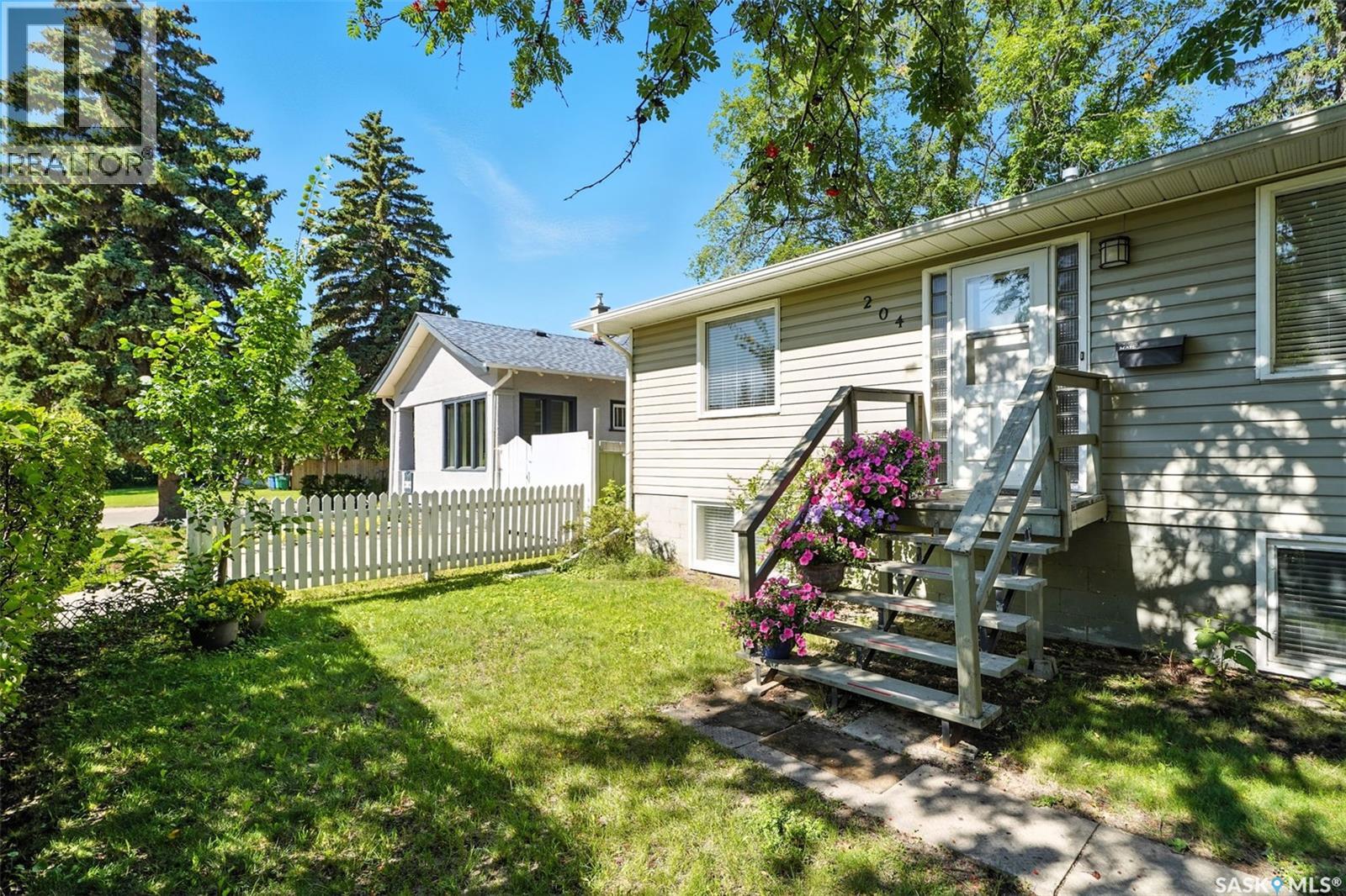 Photo 19 of 204 Evans Street, Saskatoon SK