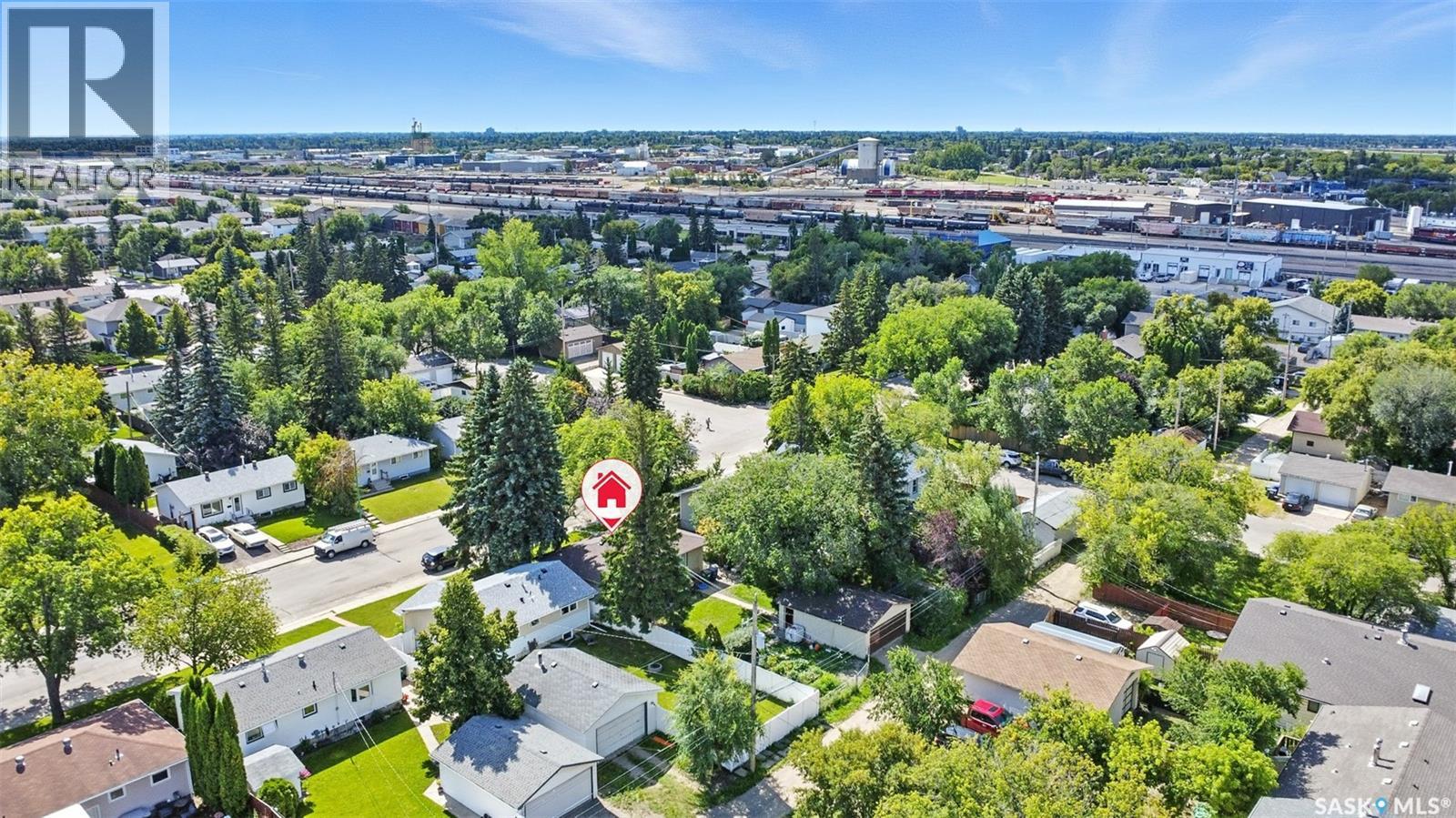 Photo 9 of 204 Evans Street, Saskatoon SK