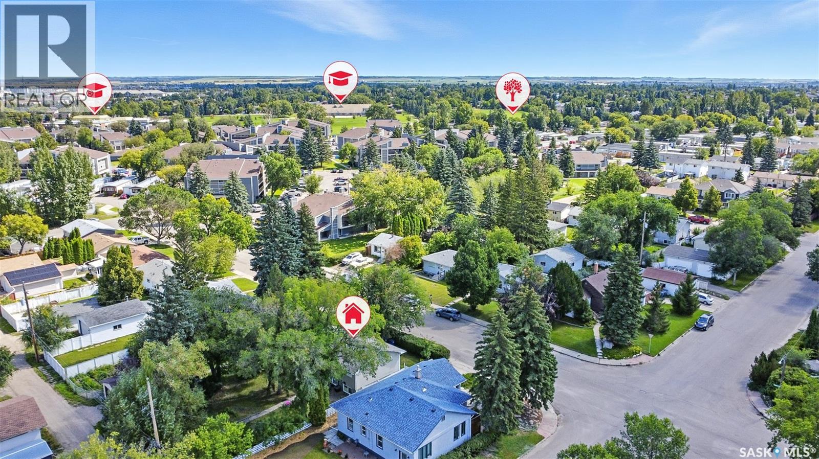 Photo 12 of 204 Evans Street, Saskatoon SK