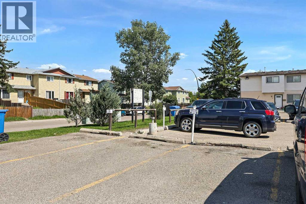 Single Family House for Sale in    Avenue SE Forest Heights Calgary 