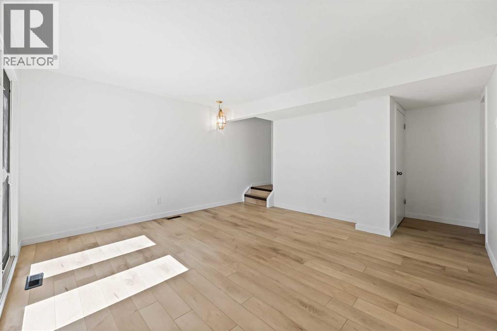 Single Family House for Sale in    Avenue SE Forest Heights Calgary 