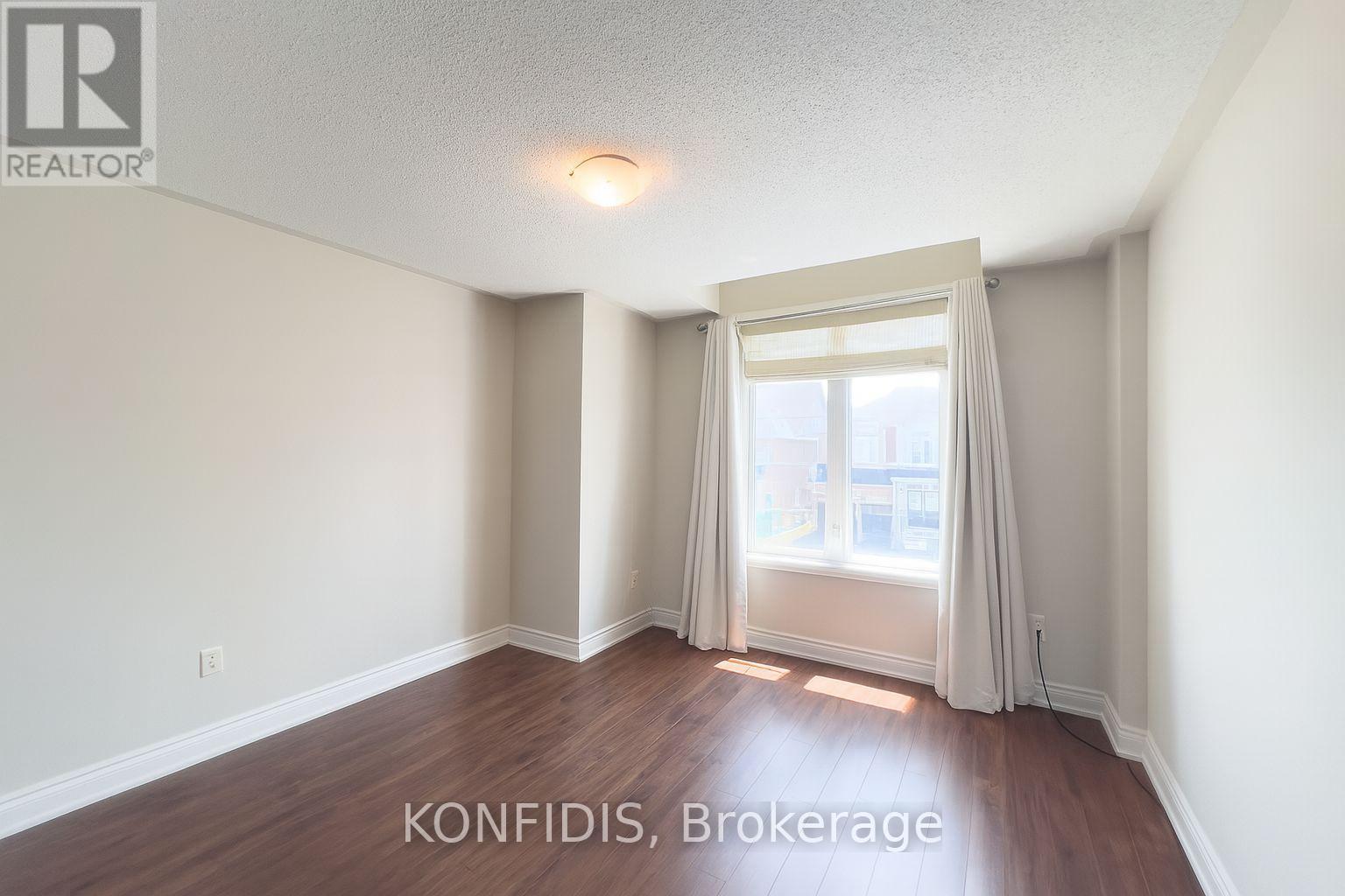 Single Family House for Sale in  MINTWOOD ROAD Vaughan (Patterson) 
