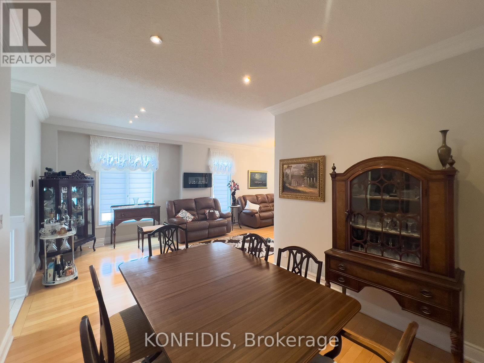 Single Family House for Sale in  MINTWOOD ROAD Vaughan (Patterson) 