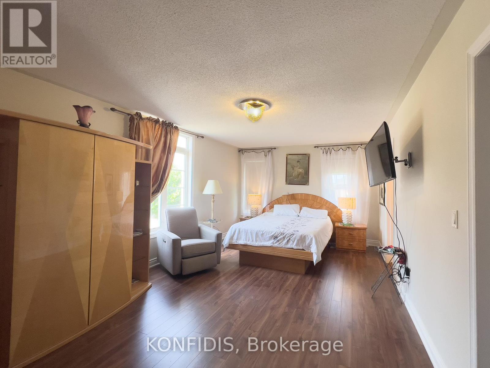 Single Family House for Sale in  MINTWOOD ROAD Vaughan (Patterson) 