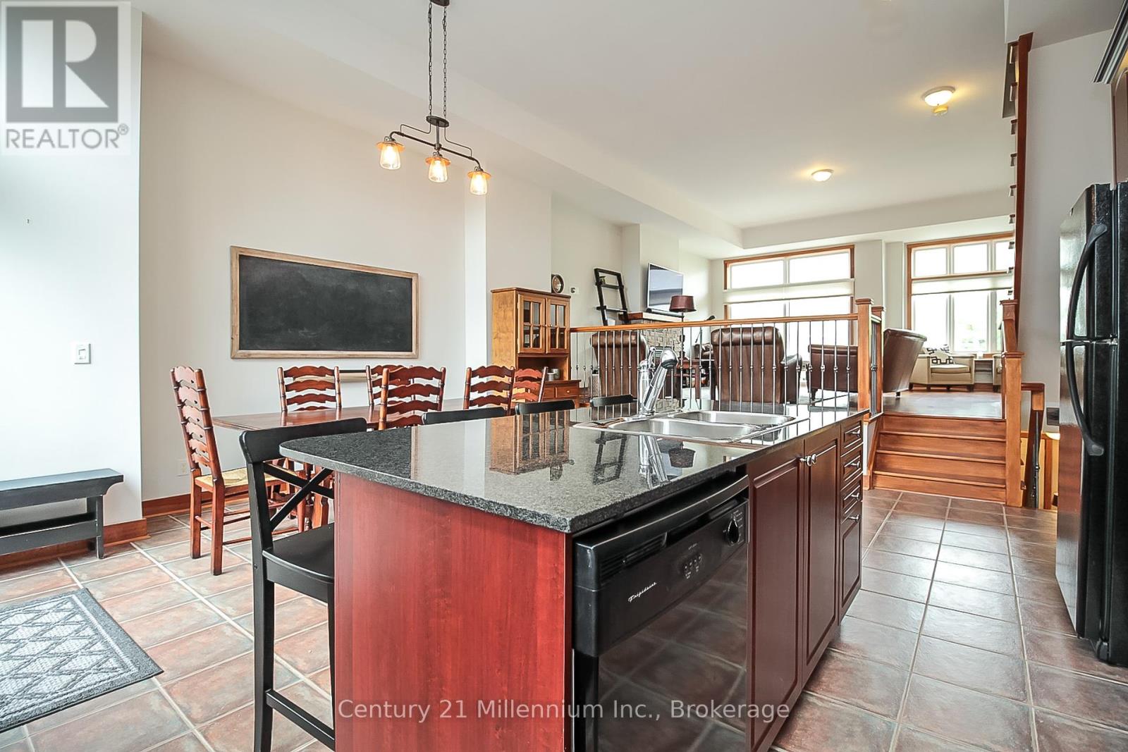 Photo 12 of 7 104 Farm Gate Road, Blue Mountains ON