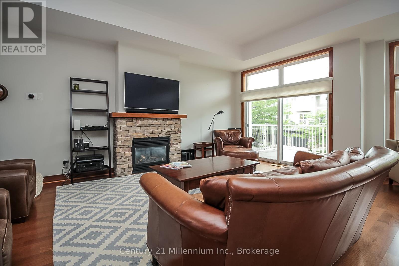Photo 17 of 7 104 Farm Gate Road, Blue Mountains ON