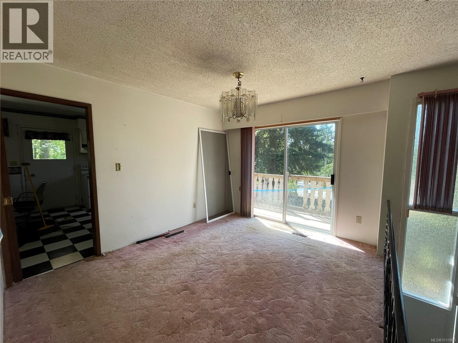 Photo 6 of 6929 Cherry Creek Rd, Port Alberni BC