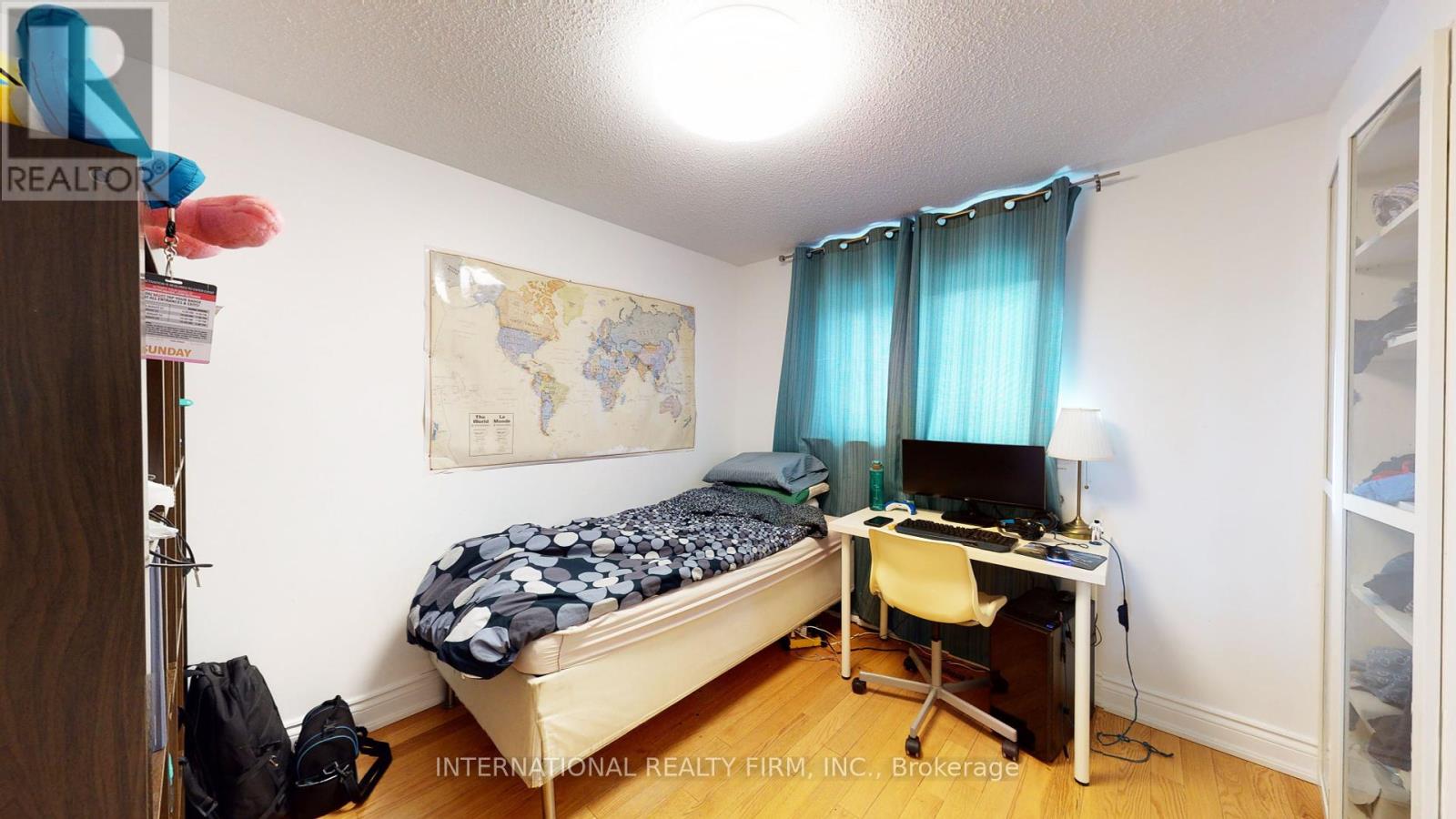 Photo 30 of 19 Lillooet Crescent S, Richmond Hill ON