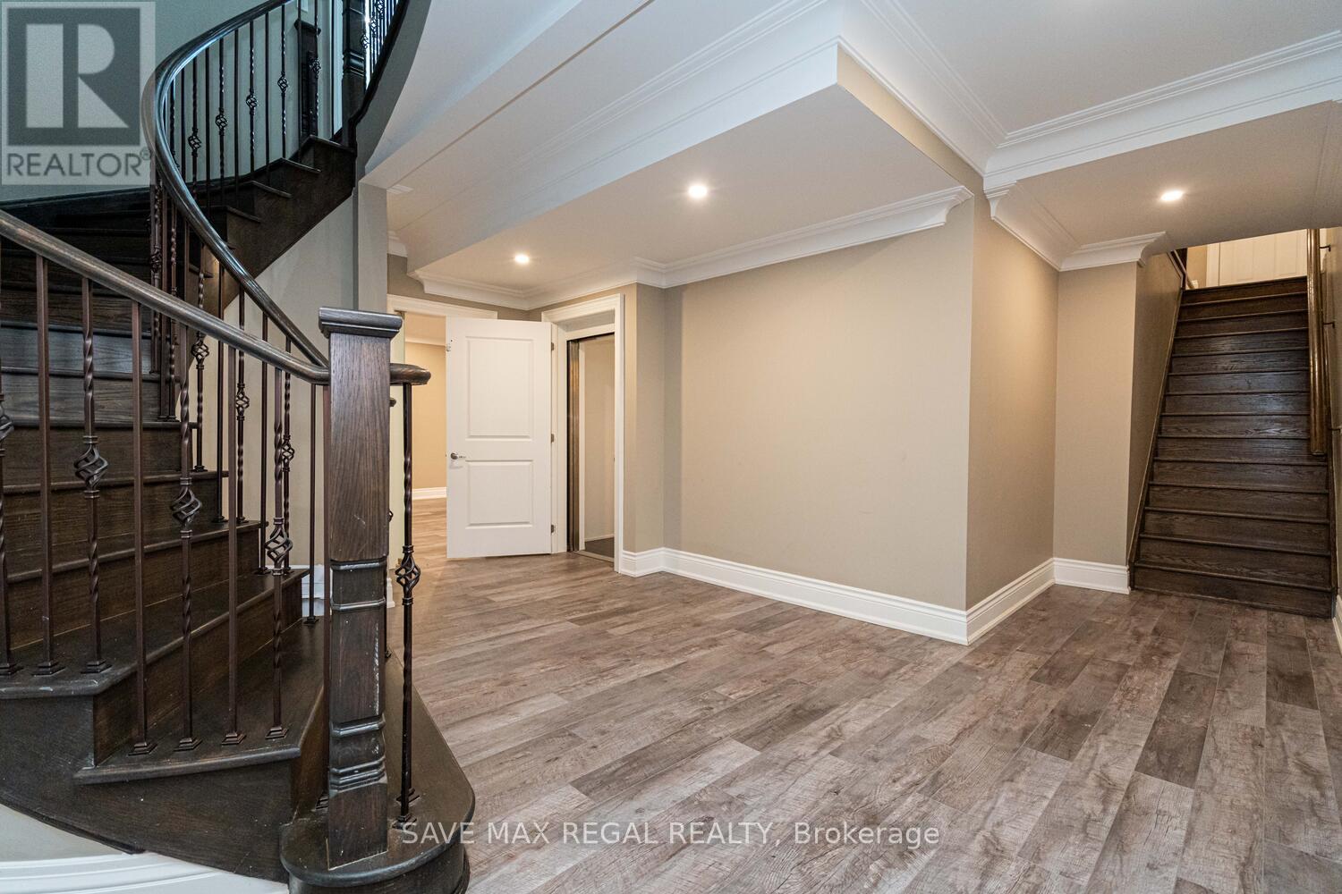 Photo 22 of 376 Torrey Pines Road, Vaughan ON