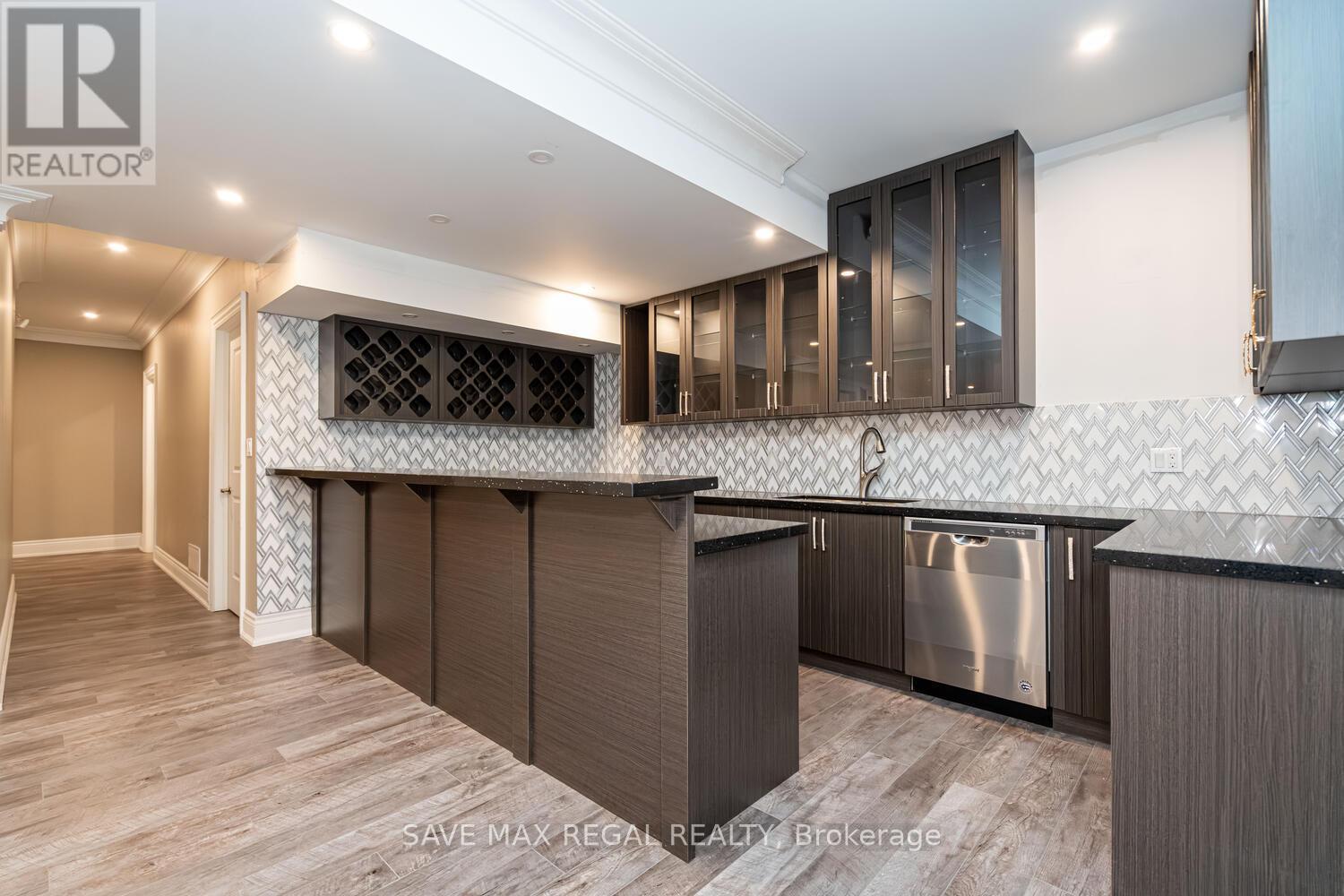 Photo 25 of 376 Torrey Pines Road, Vaughan ON