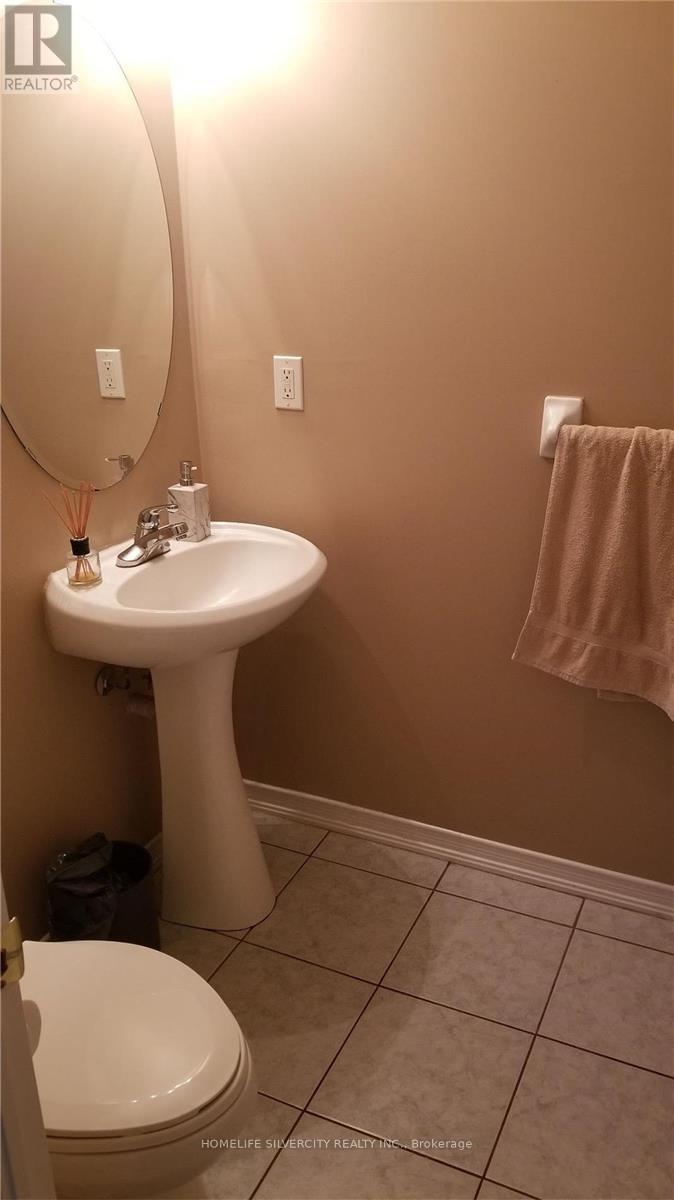Photo 8 of 222 Edenbrook Hill Drive, Brampton ON
