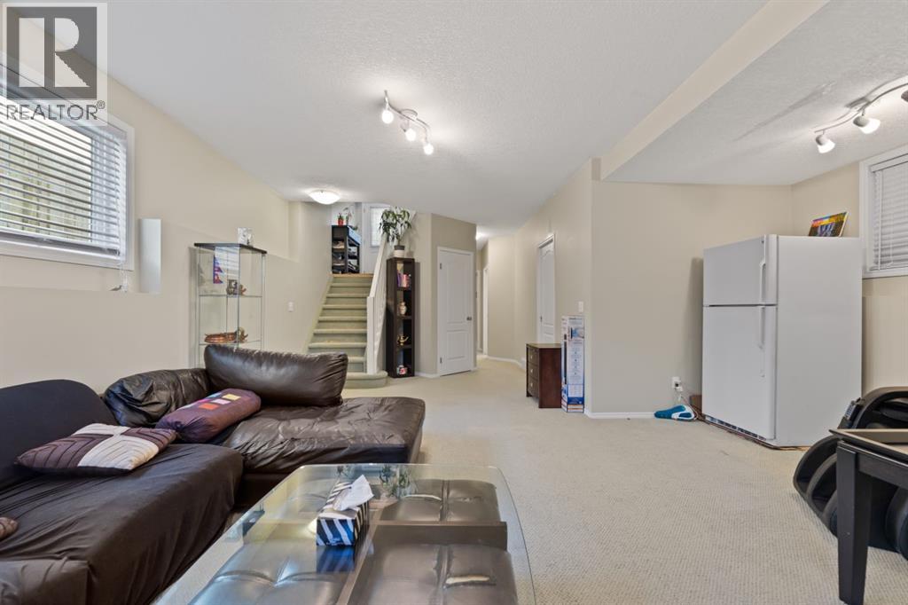 Single Family House Bi-level for Sale in  Covebrook Close NE Coventry Hills Calgary 