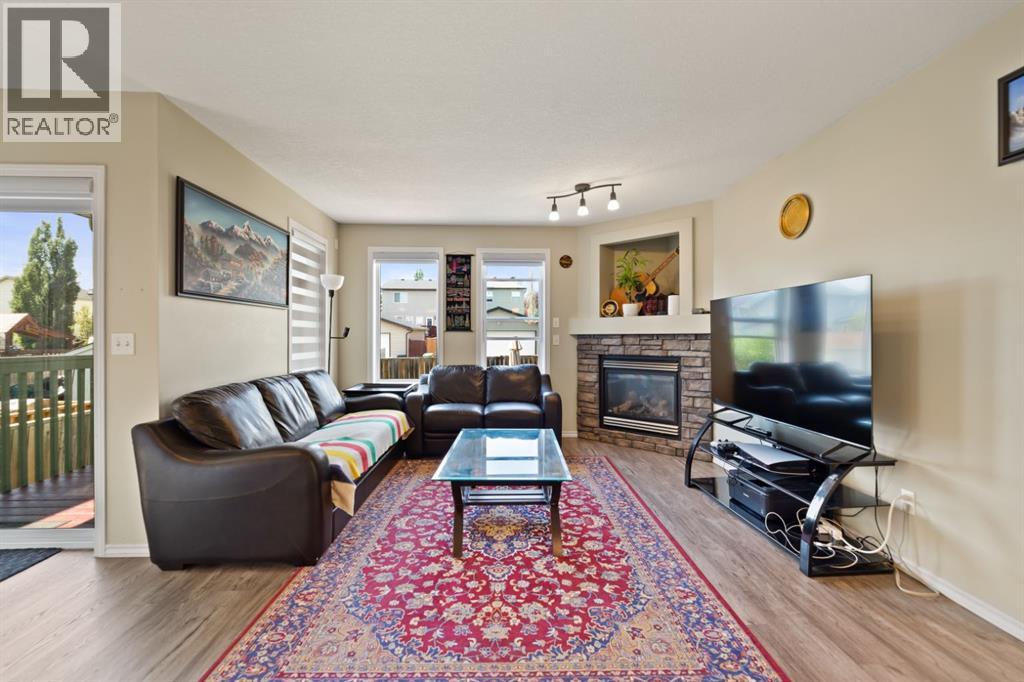 Single Family House Bi-level for Sale in  Covebrook Close NE Coventry Hills Calgary 