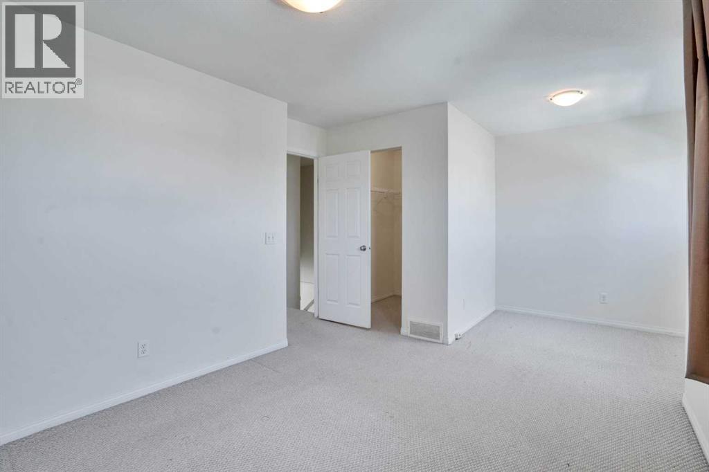 Single Family House for Sale in   Tarawood Lane NE Taradale Calgary 