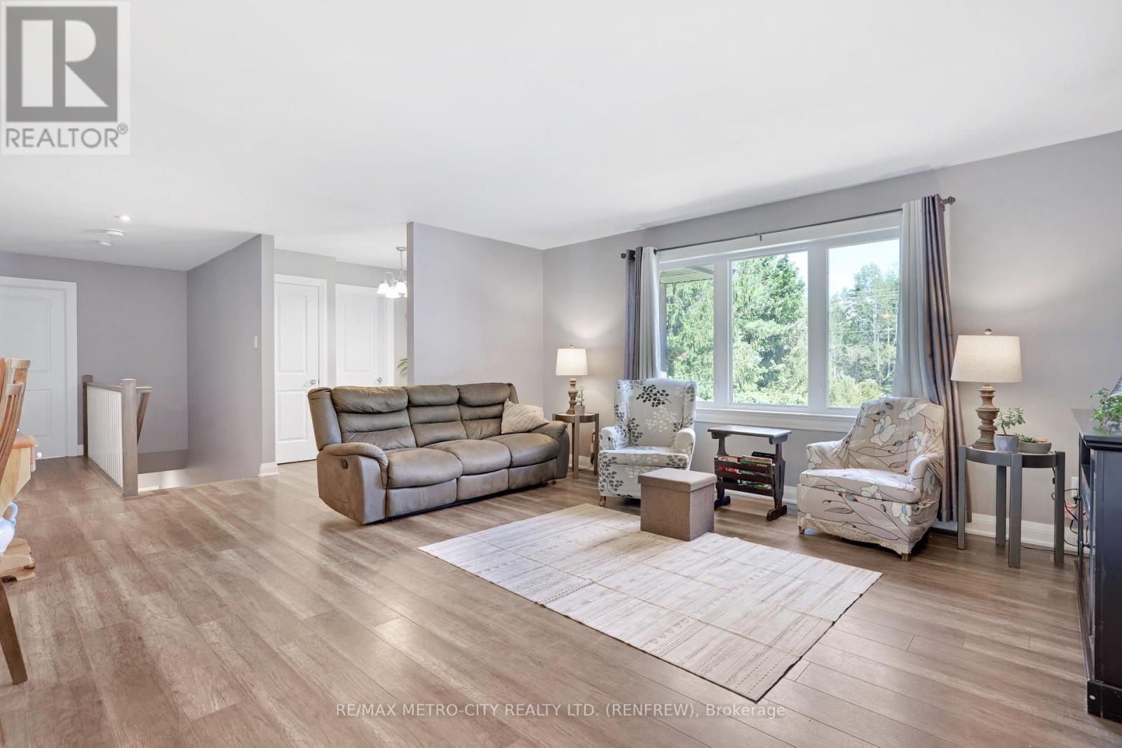Photo 6 of 2457 Burnstown Road, Mcnab Braeside ON