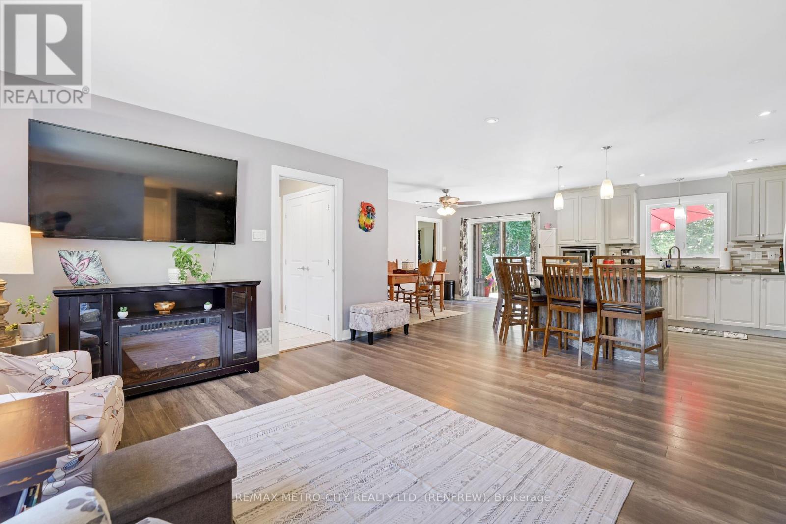 Photo 7 of 2457 Burnstown Road, Mcnab Braeside ON