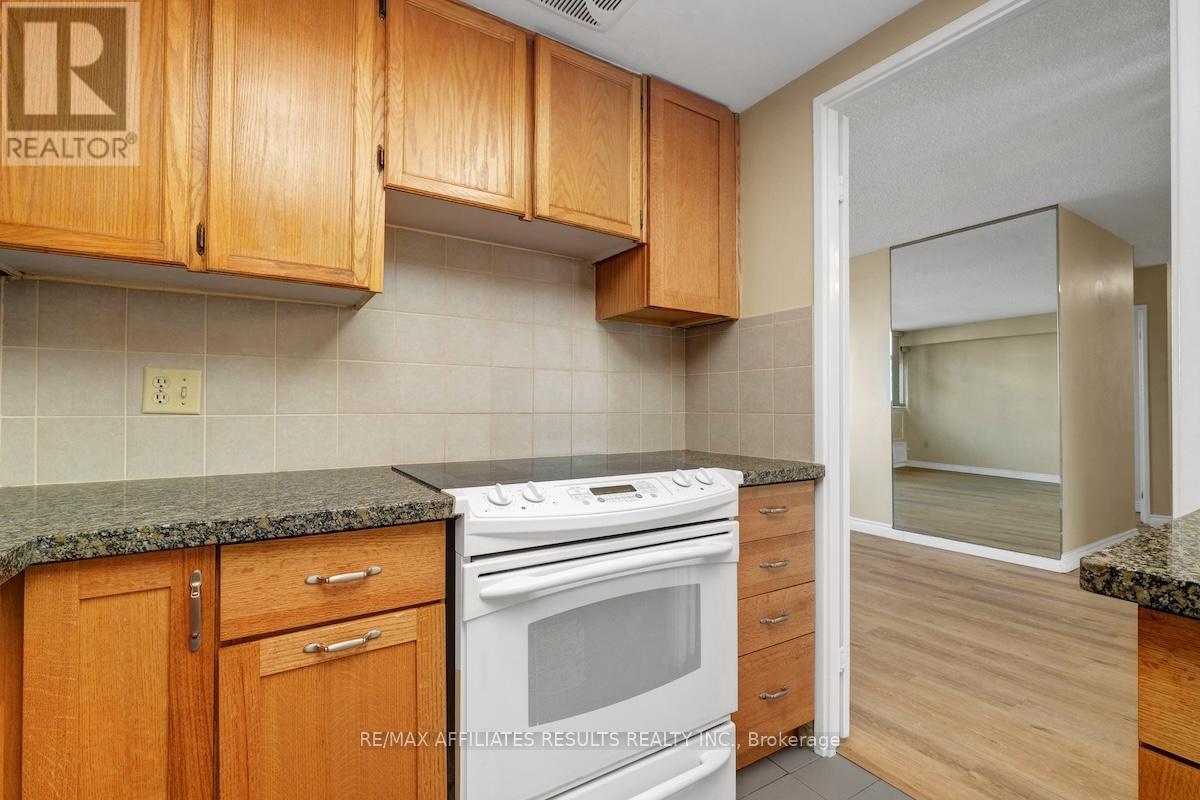Photo 23 of 1103 500 Laurier Avenue W, Ottawa ON