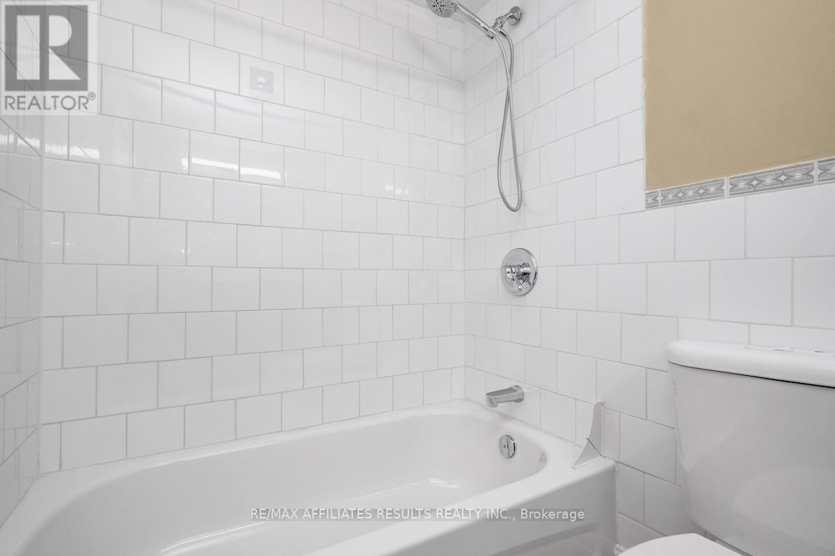 Photo 32 of 1103 500 Laurier Avenue W, Ottawa ON
