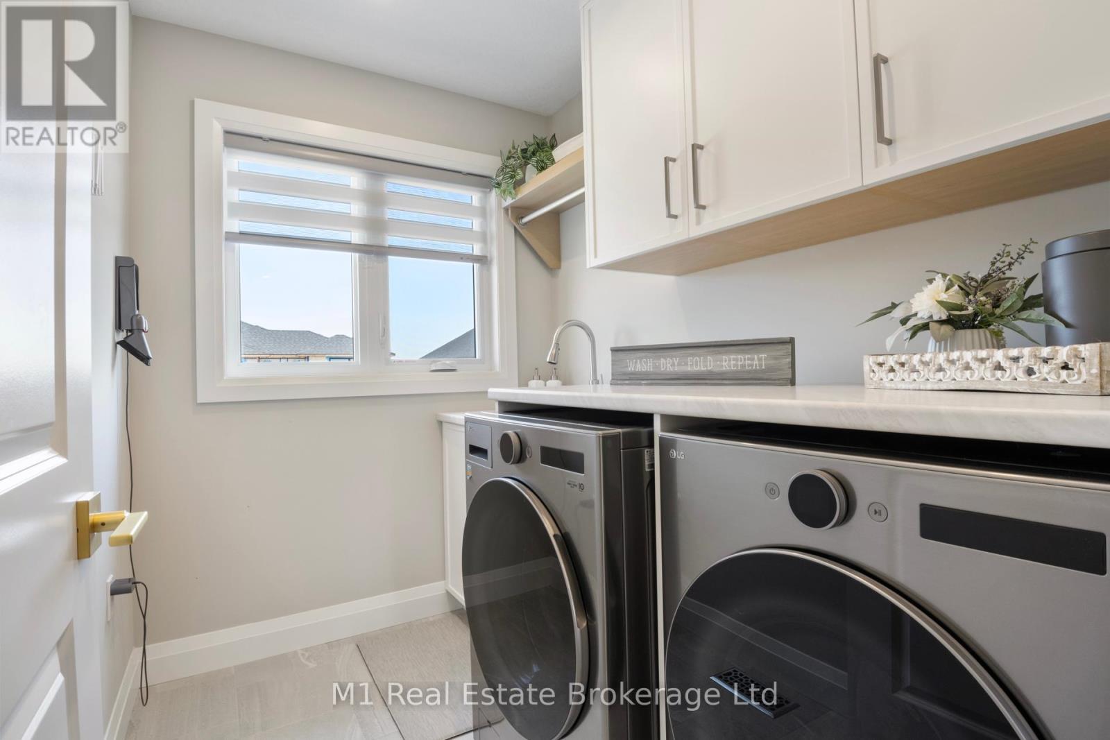 Photo 20 of 90 Rea Drive, Centre Wellington ON