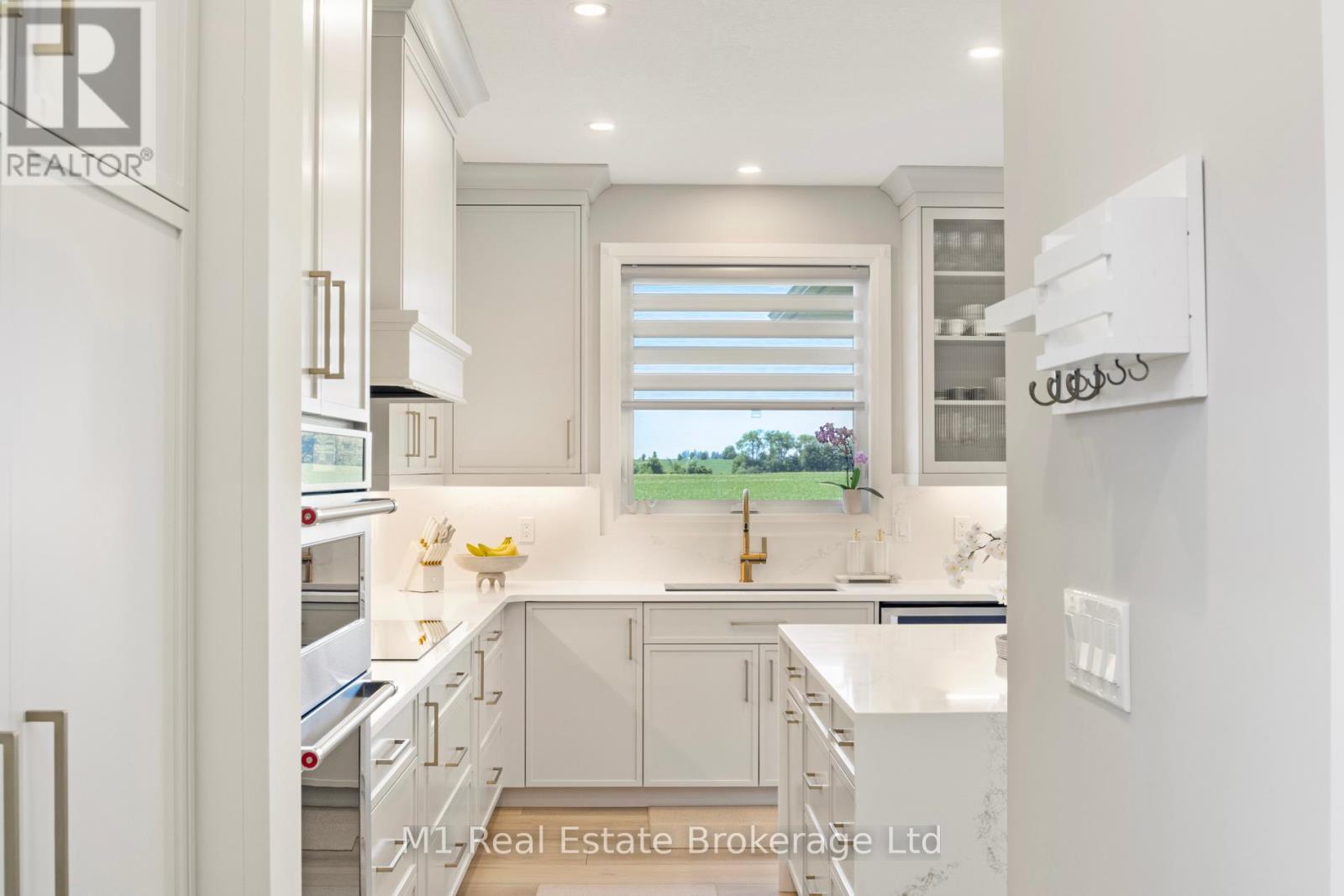 Photo 16 of 90 Rea Drive, Centre Wellington ON