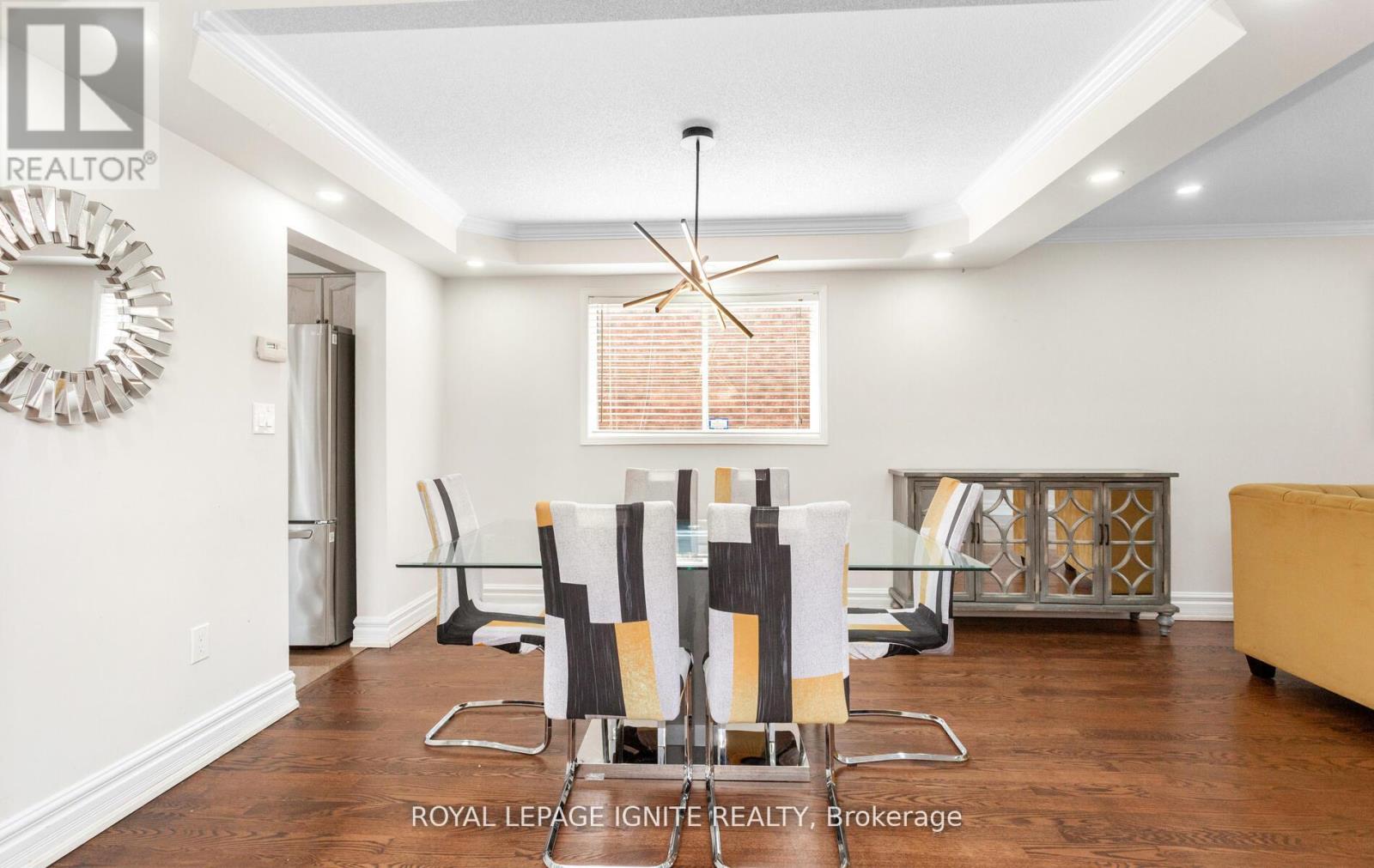 Photo 11 of 3106 Baytree Court, Mississauga ON