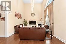 Photo 13 of 36 Valleyridge Crescent, Brampton ON