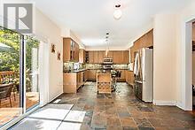 Photo 15 of 36 Valleyridge Crescent, Brampton ON