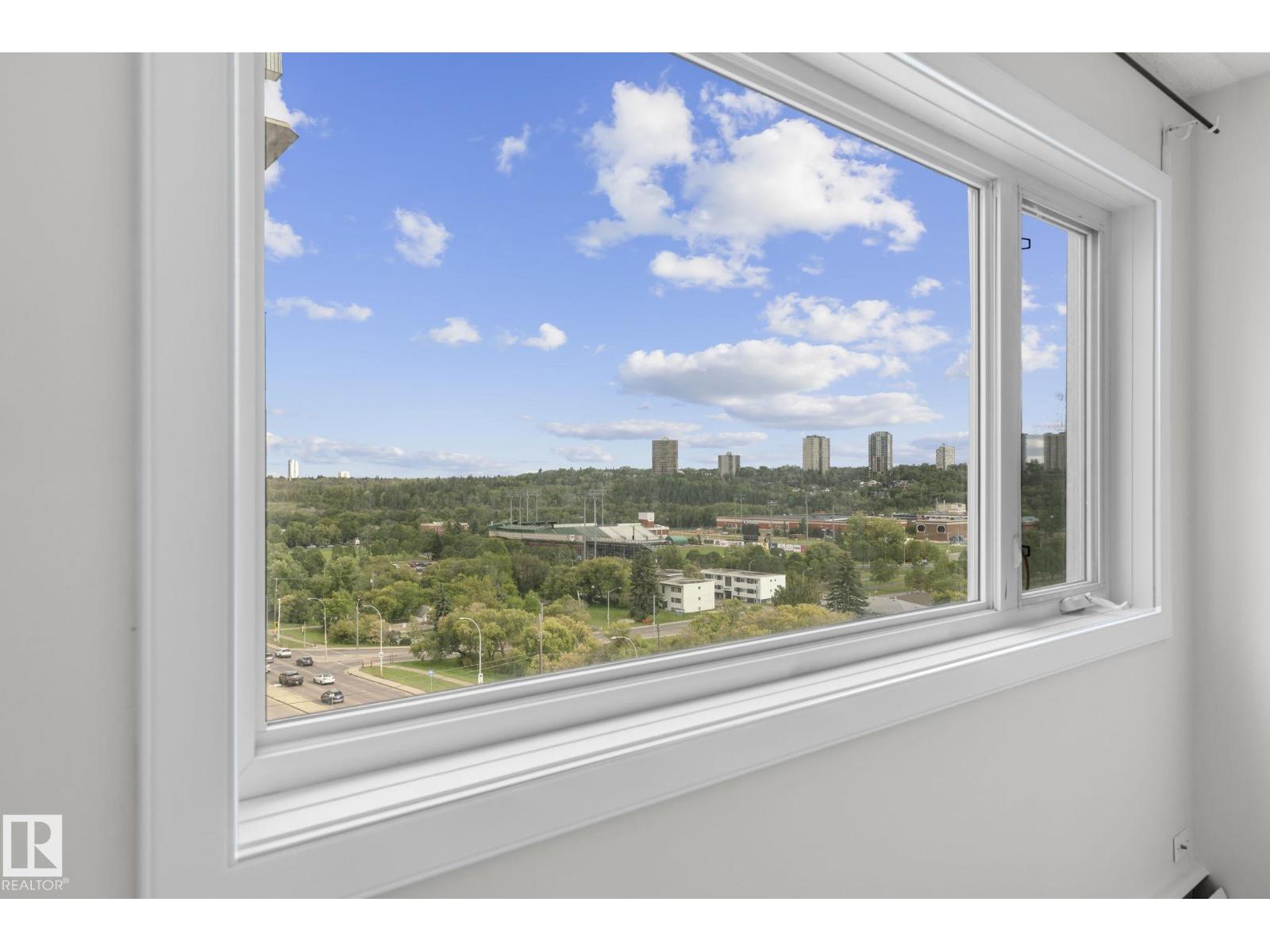 Photo 16 of 806 9710 105 St Nw, Edmonton AB