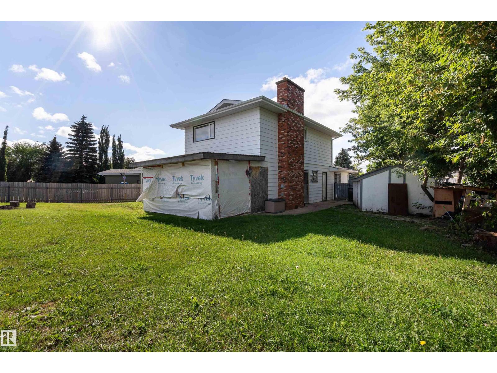 Photo 38 of 17327 101 St Nw, Edmonton AB