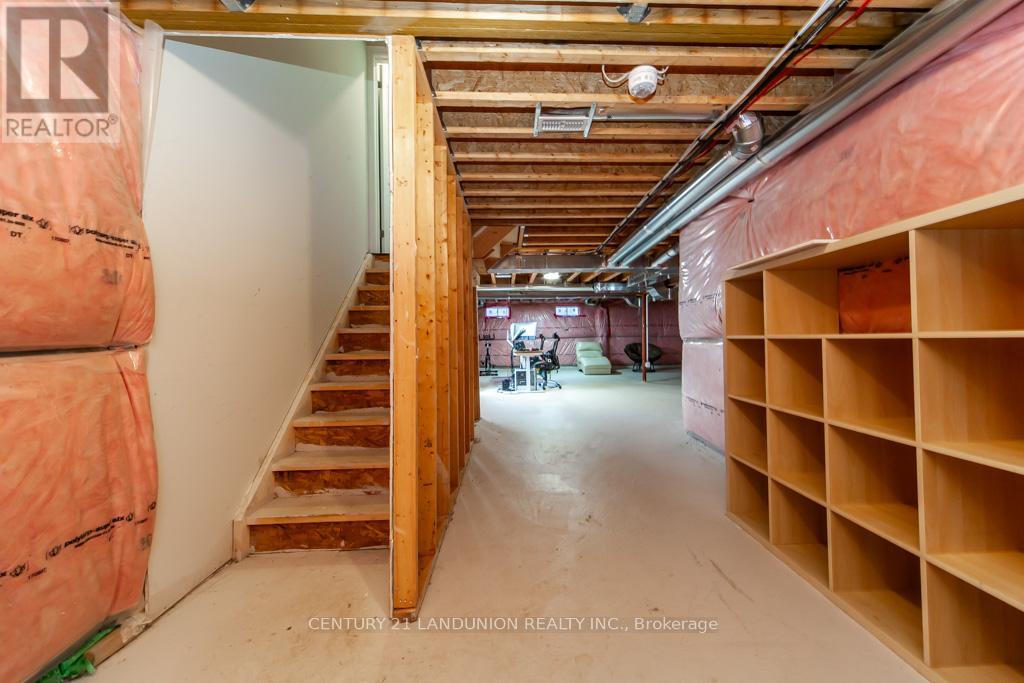Photo 42 of 70 Prairie Creek Crescent, Brampton ON