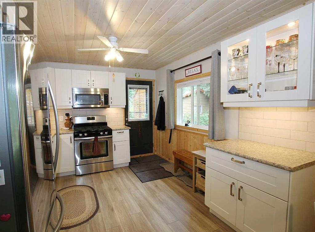 41513 Hwy 771, Rural Lacombe County