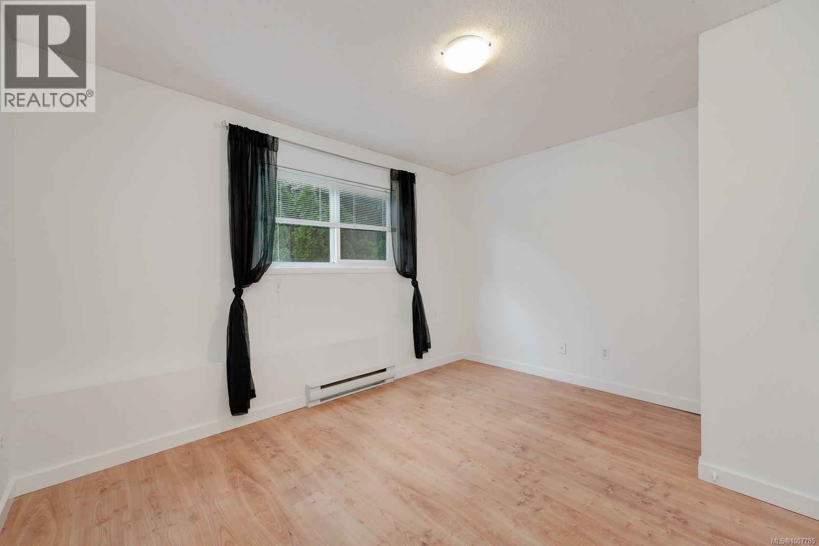 Photo 47 of 1338 Prillaman Ave, Saanich BC