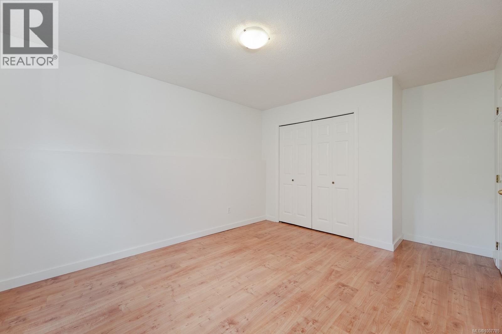 Photo 45 of 1338 Prillaman Ave, Saanich BC