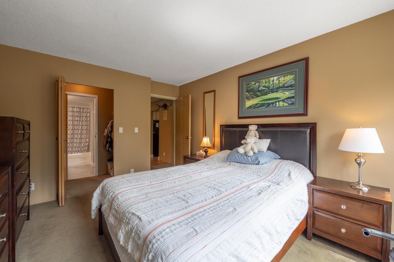 Photo 7 of 205 1720 Southmere Crescent, Surrey BC
