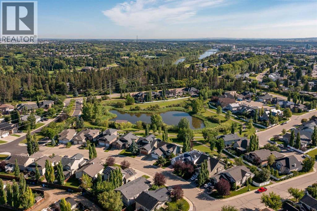 Photo 2 of 37 Wade Close, Red Deer AB