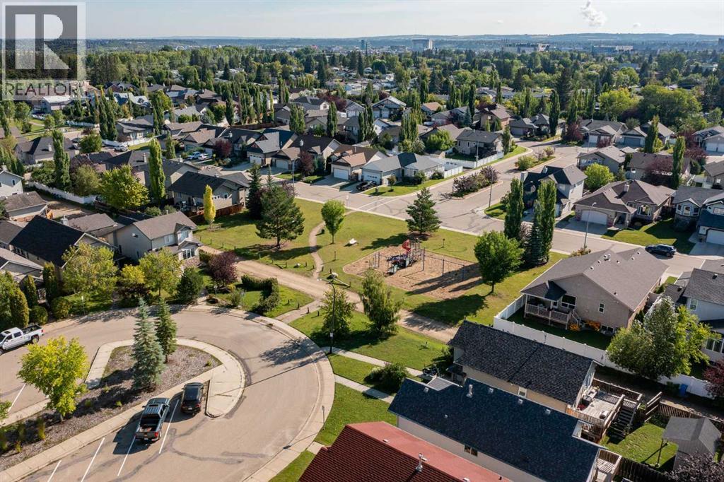 Photo 43 of 37 Wade Close, Red Deer AB