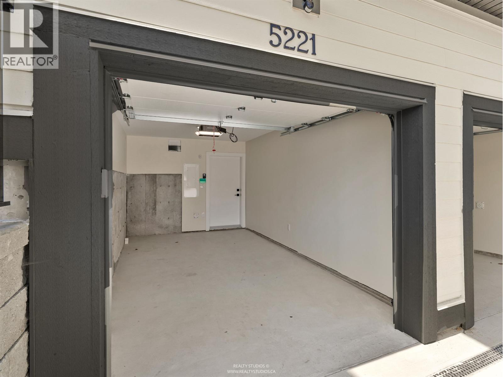 Photo 40 of 2 5221 Clarendon Street, Vancouver BC