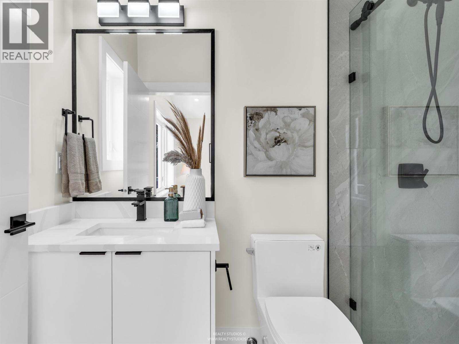 Photo 25 of 2 5221 Clarendon Street, Vancouver BC