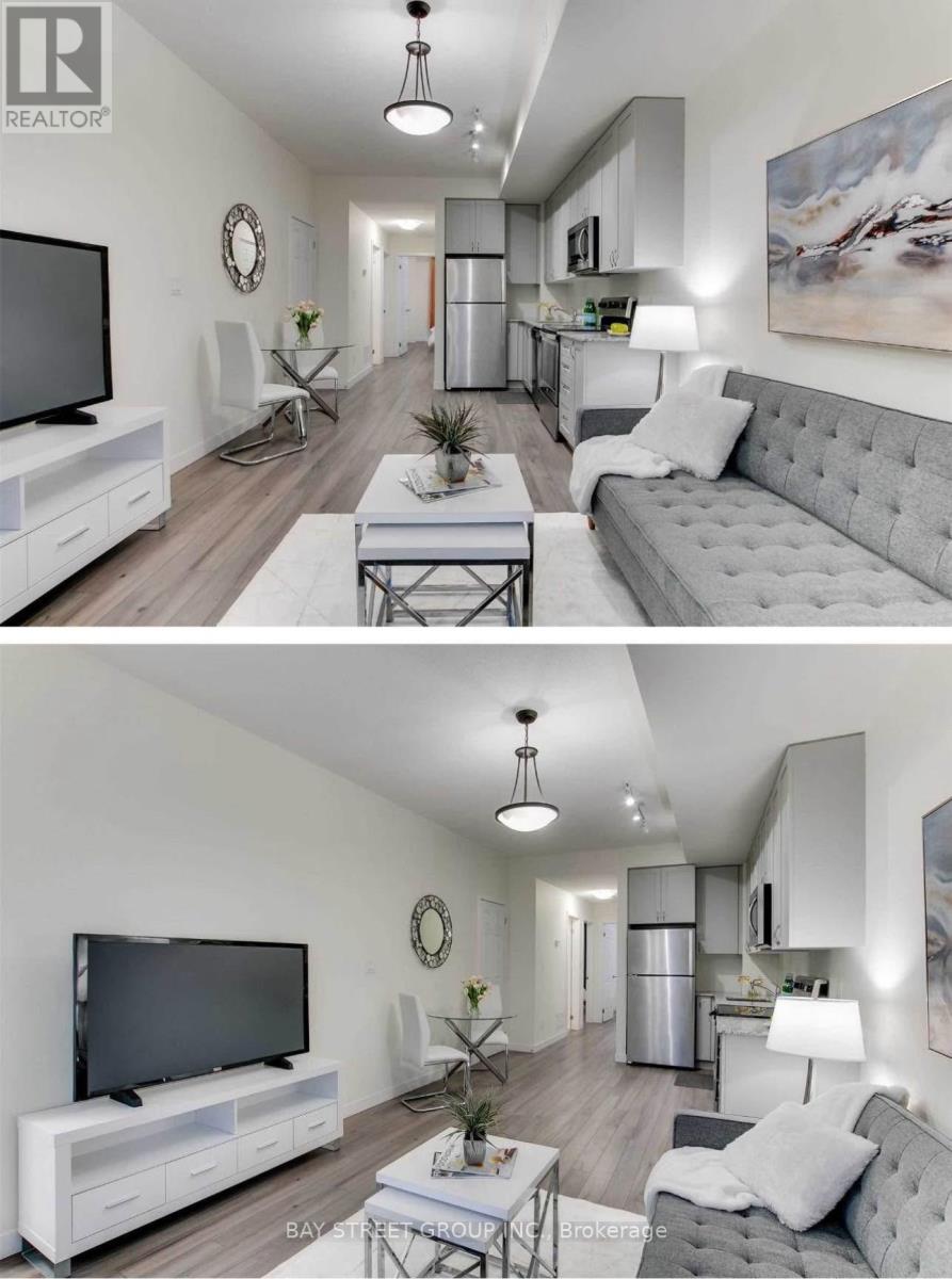 Photo 7 of 13 630 Rogers Road N, Toronto ON