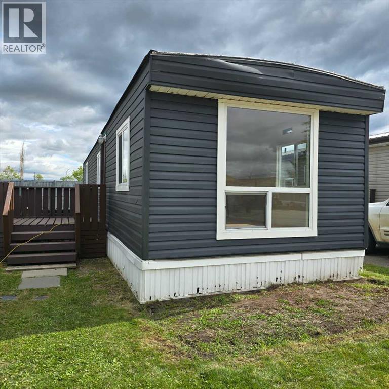 Photo 2 of 57 9531 98 Street, Grande Prairie AB