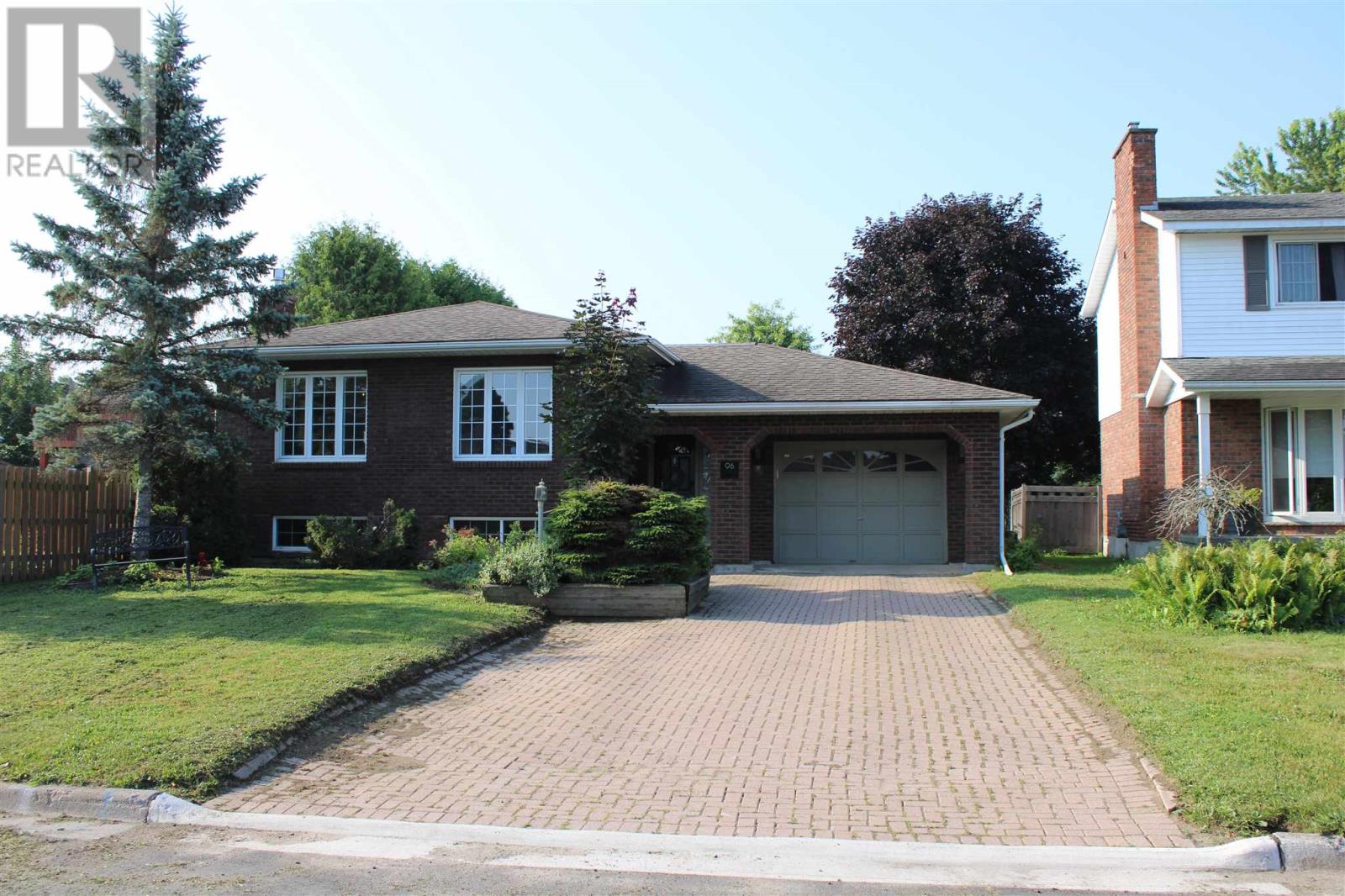 Photo 1 of 96 Golf Range Cres, Sault Ste Marie ON