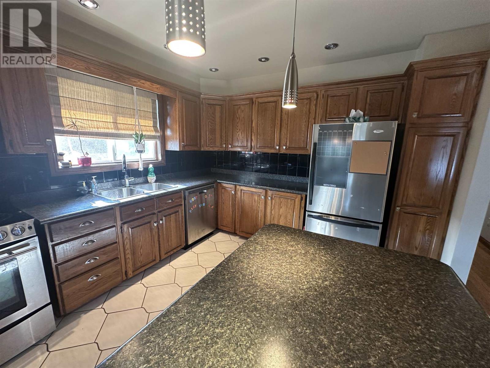 Photo 17 of 96 Golf Range Cres, Sault Ste Marie ON