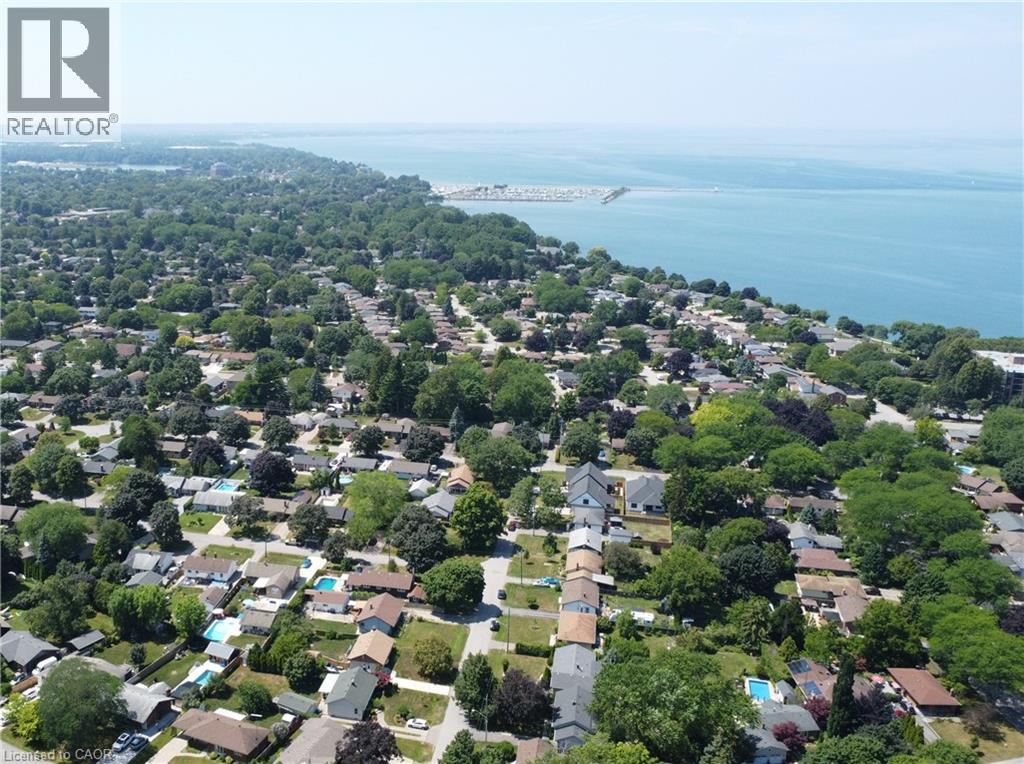 Photo 11 of 3 Colonial Court, St Catharines ON
