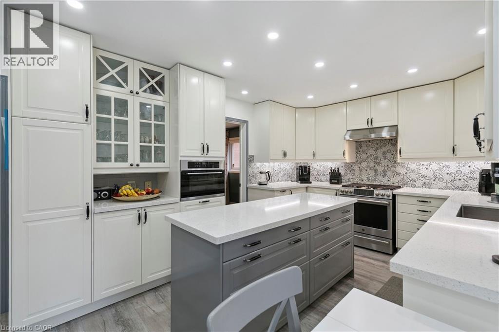 Photo 2 of 3523 Pintail Circle, Mississauga ON