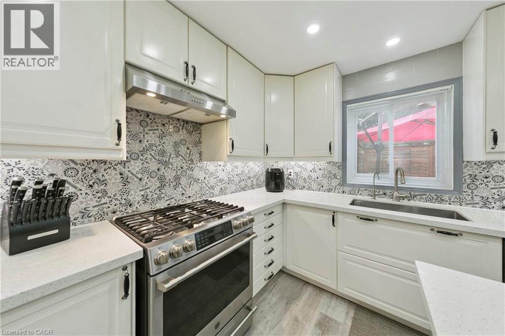 Photo 21 of 3523 Pintail Circle, Mississauga ON